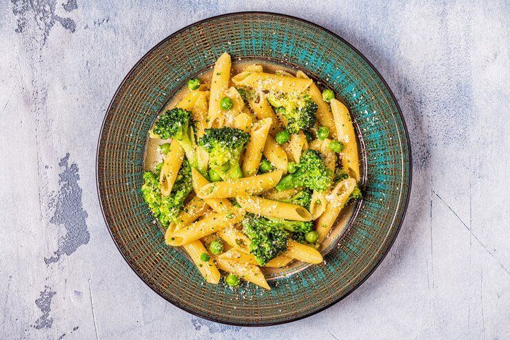 What is broccoli pasta made of?